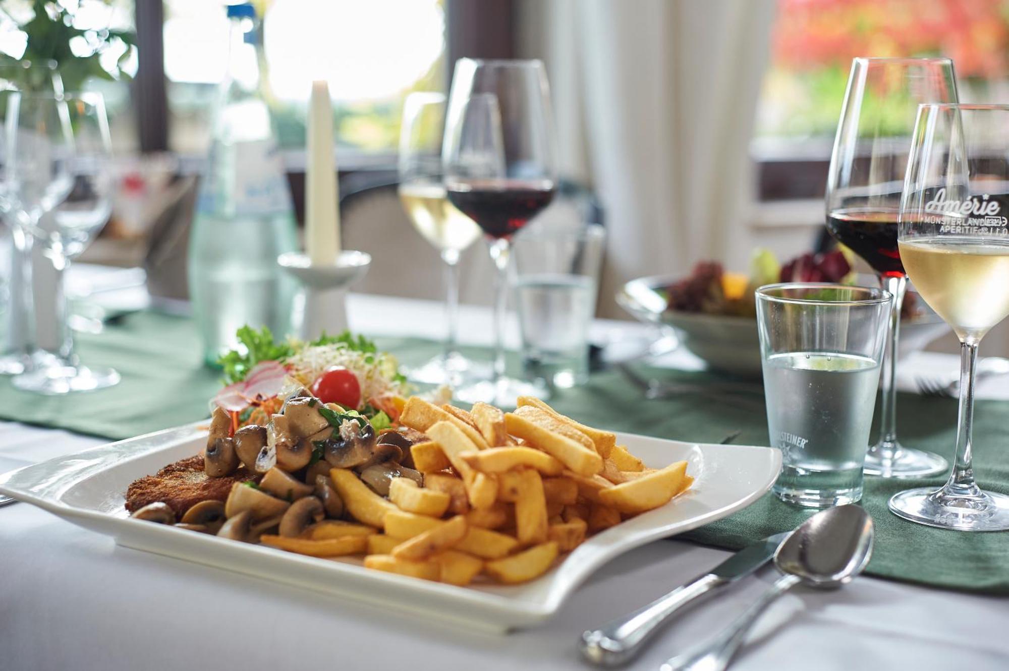 Hotel Restaurant Waldschloesschen Линен Экстерьер фото