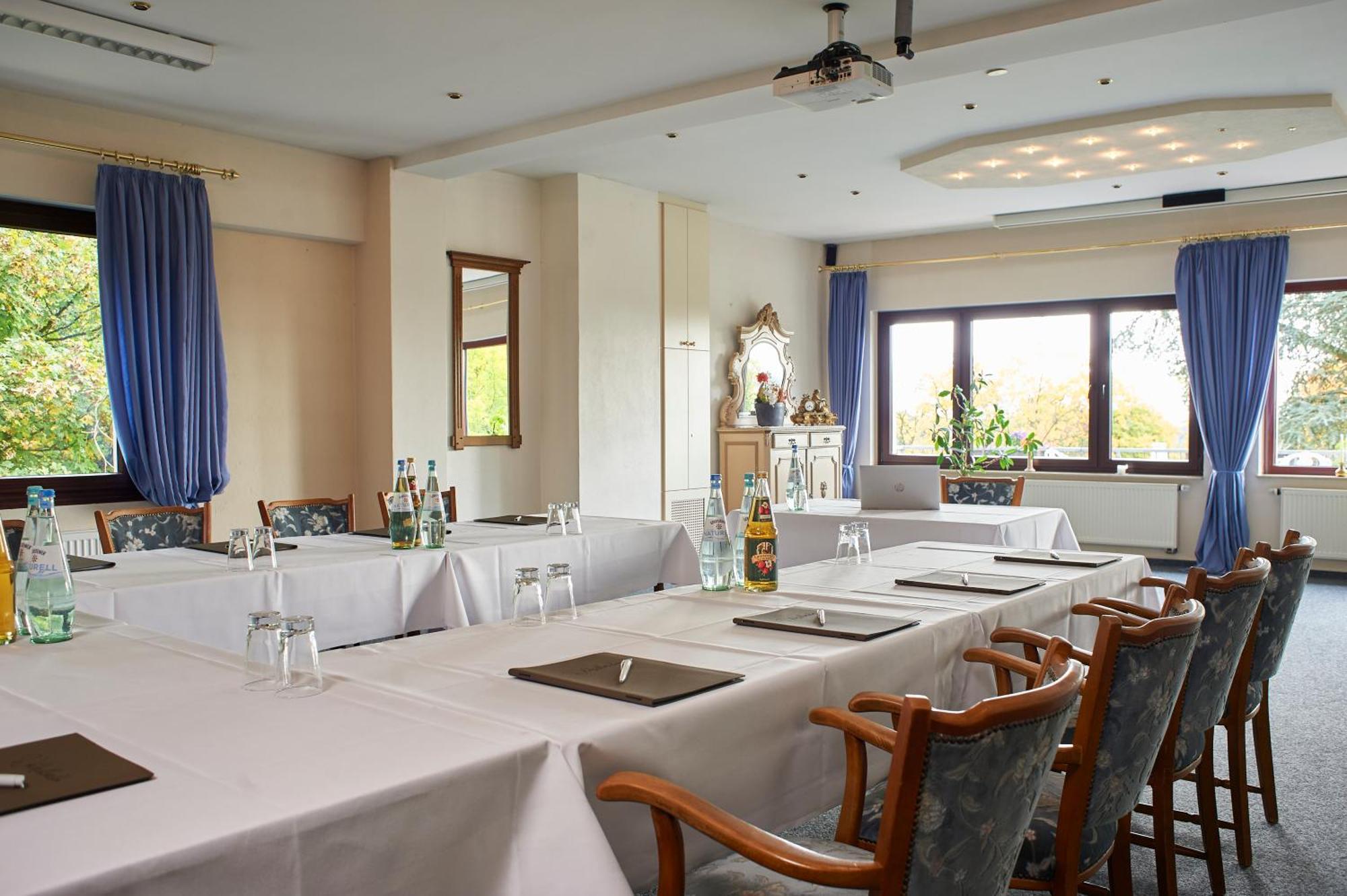 Hotel Restaurant Waldschloesschen Линен Экстерьер фото