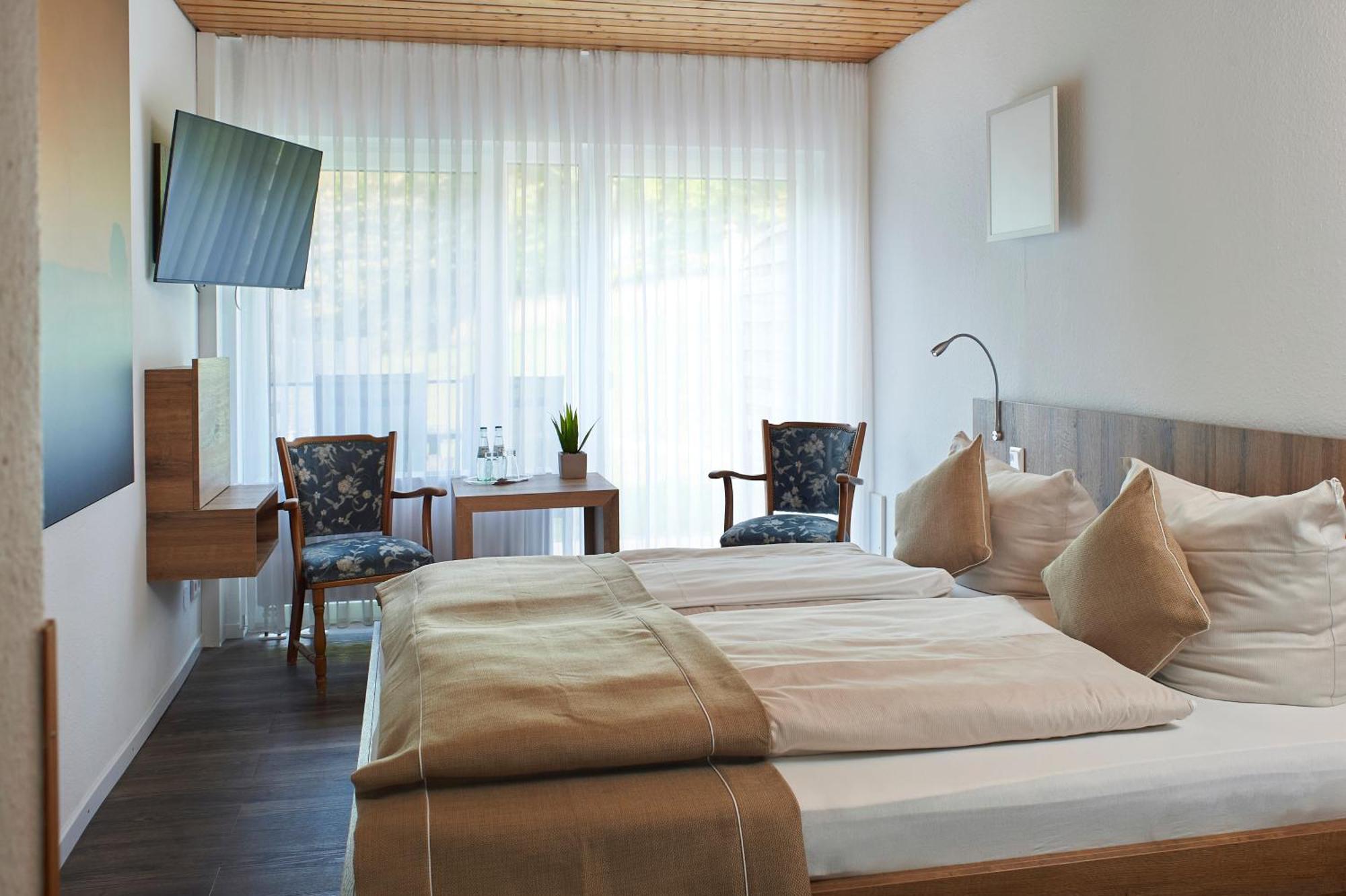 Hotel Restaurant Waldschloesschen Линен Экстерьер фото