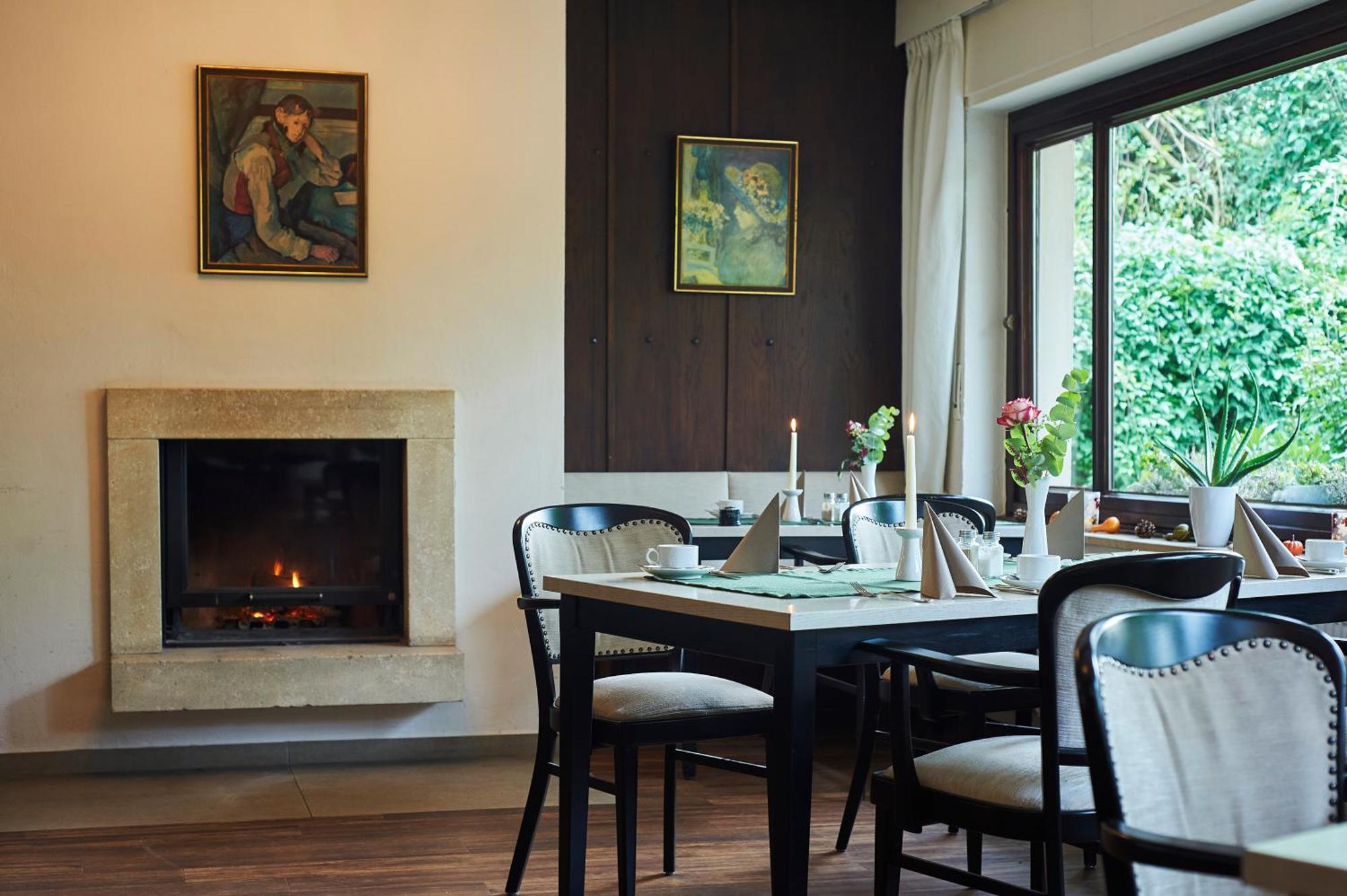 Hotel Restaurant Waldschloesschen Линен Экстерьер фото