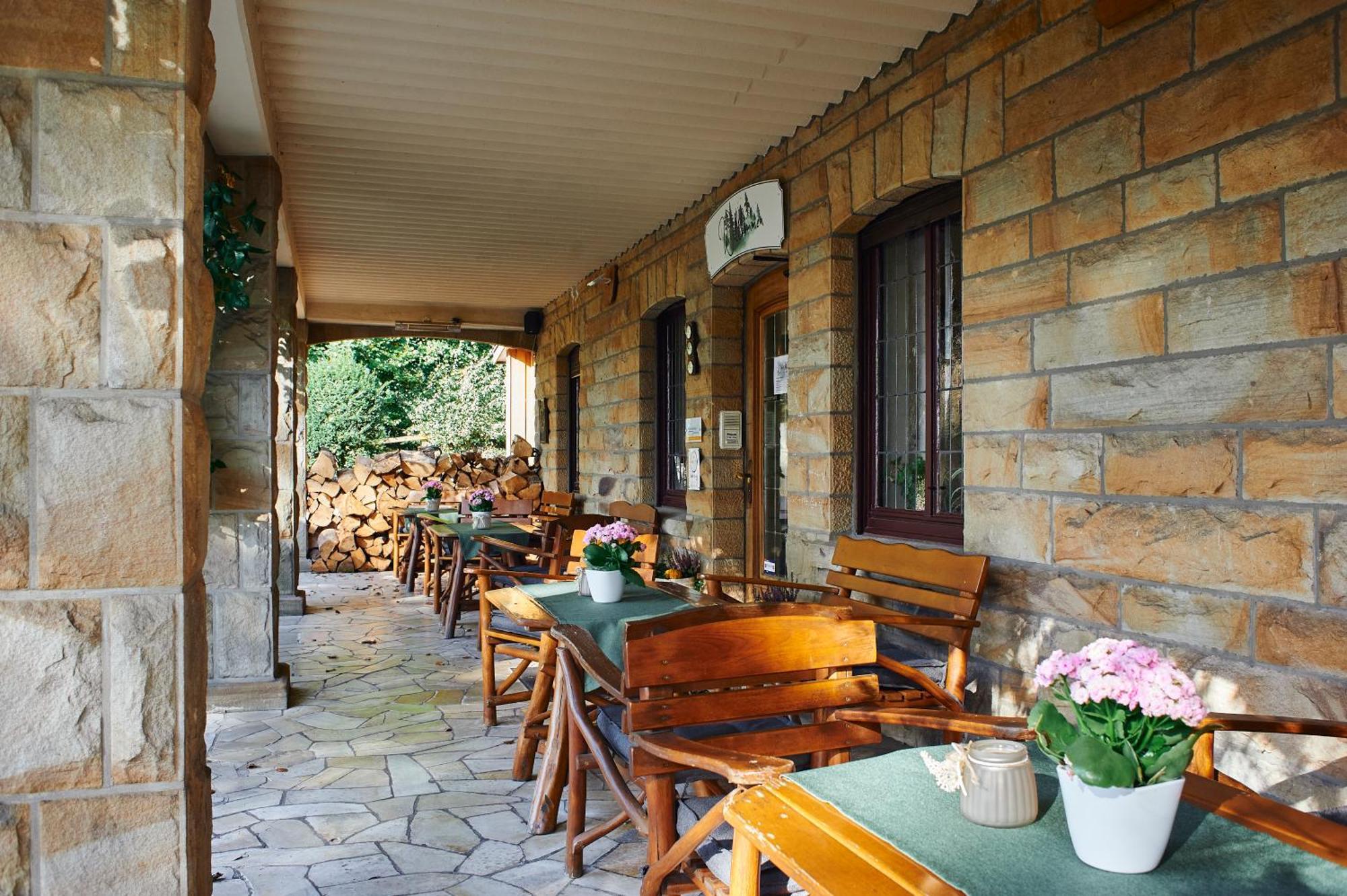 Hotel Restaurant Waldschloesschen Линен Экстерьер фото
